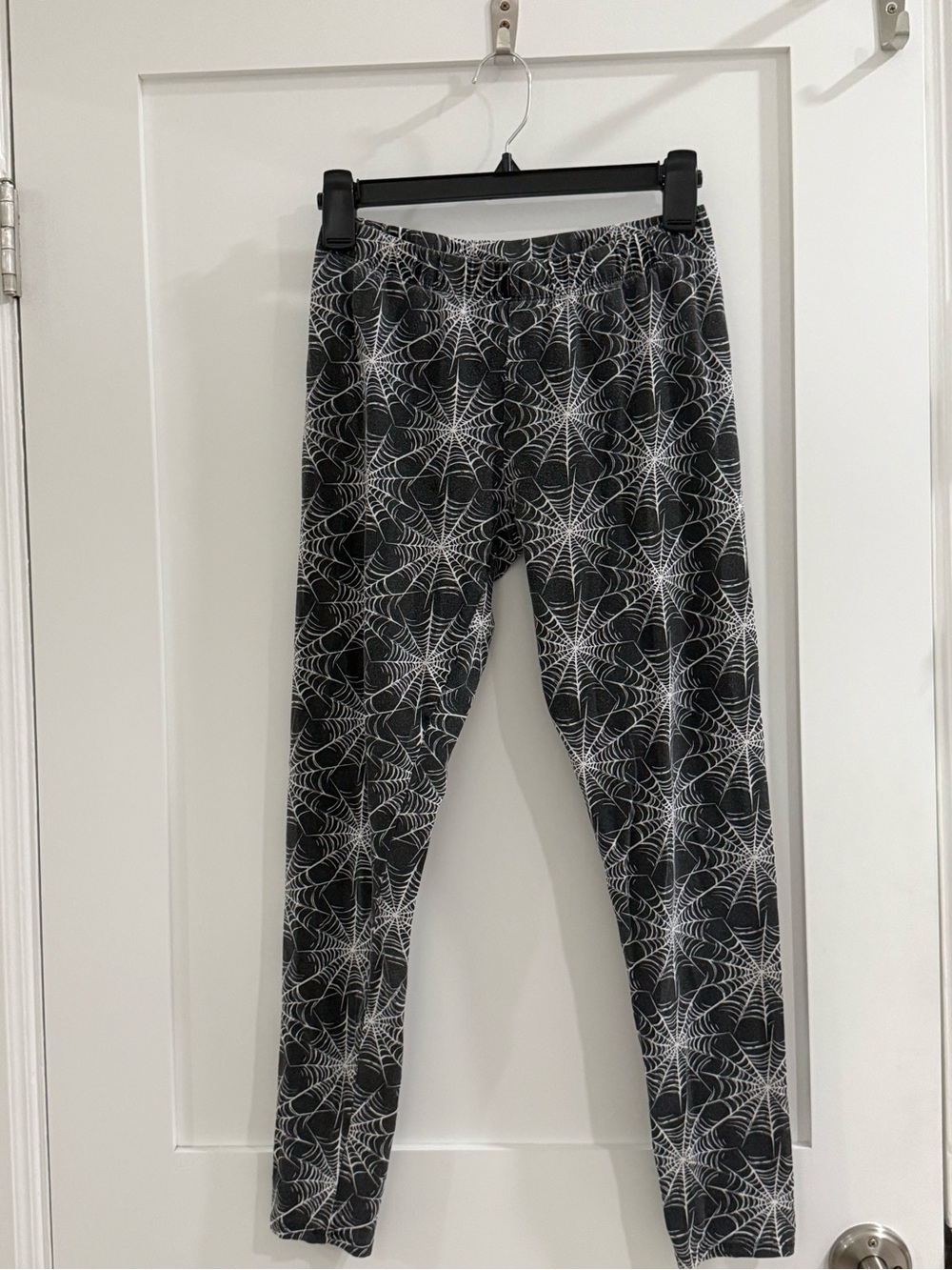 No Boundaries Black Spiderweb Print Leggings (very faded) (fits like juniors s)